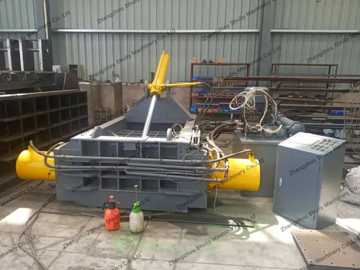 metal chips baling machine